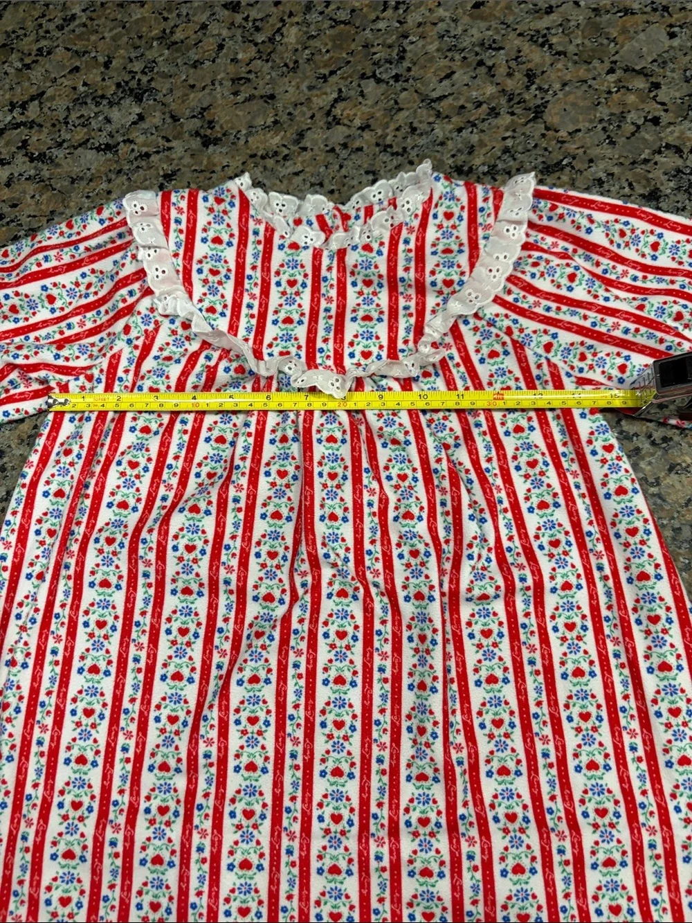 Lanz of Salzburg Girls 3T Vintage Nightgown Classic Print Eyelet Trim